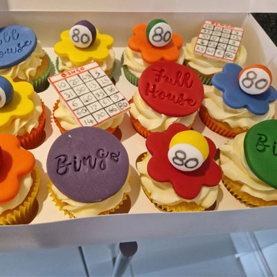 bingo themed cupcakes