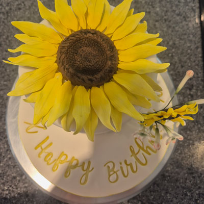 handmade sunflower cake Amanda Ward Sweet Green Icing