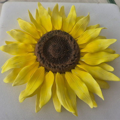 handmade sunflower sugar icing Amanda Ward - Sweet Green Icing
